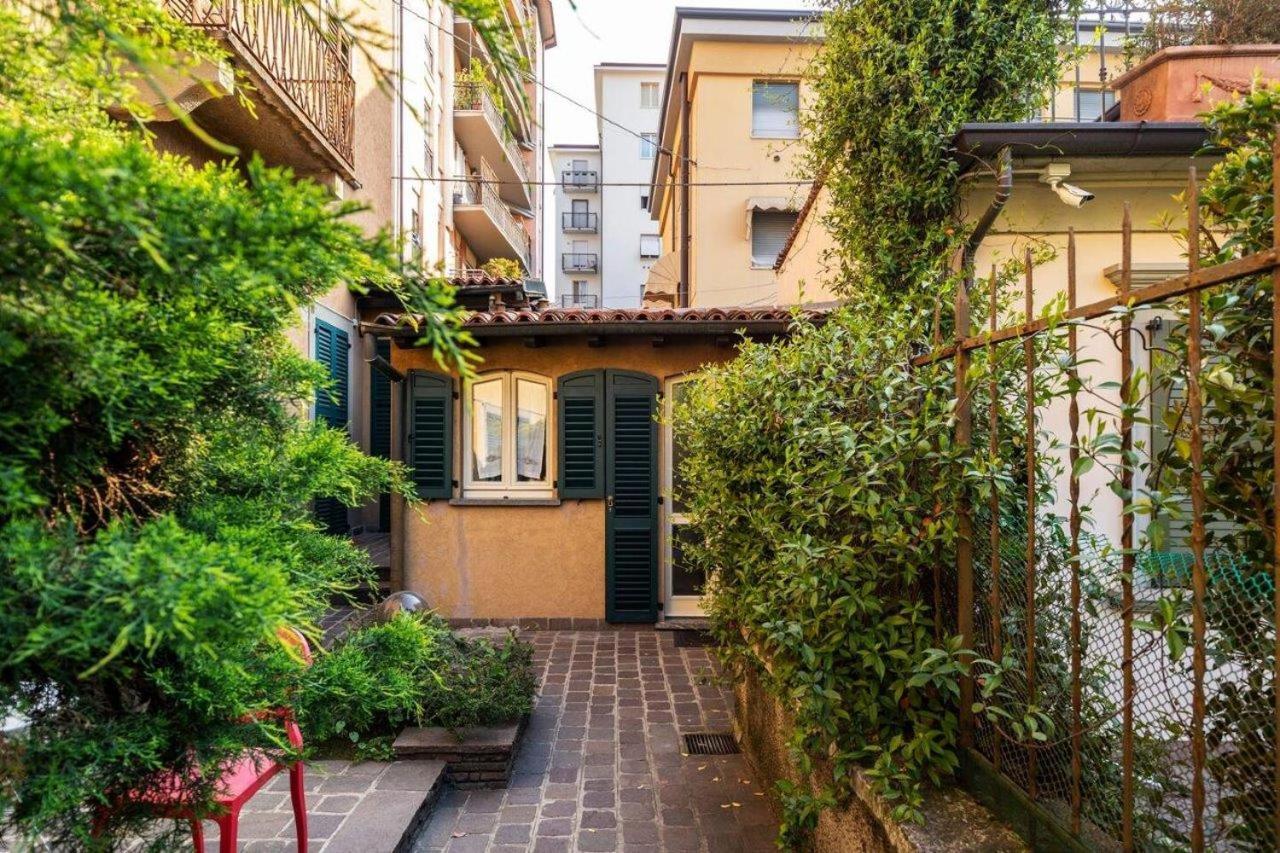 Sweet Funicolare Apartment Bergamo Luaran gambar